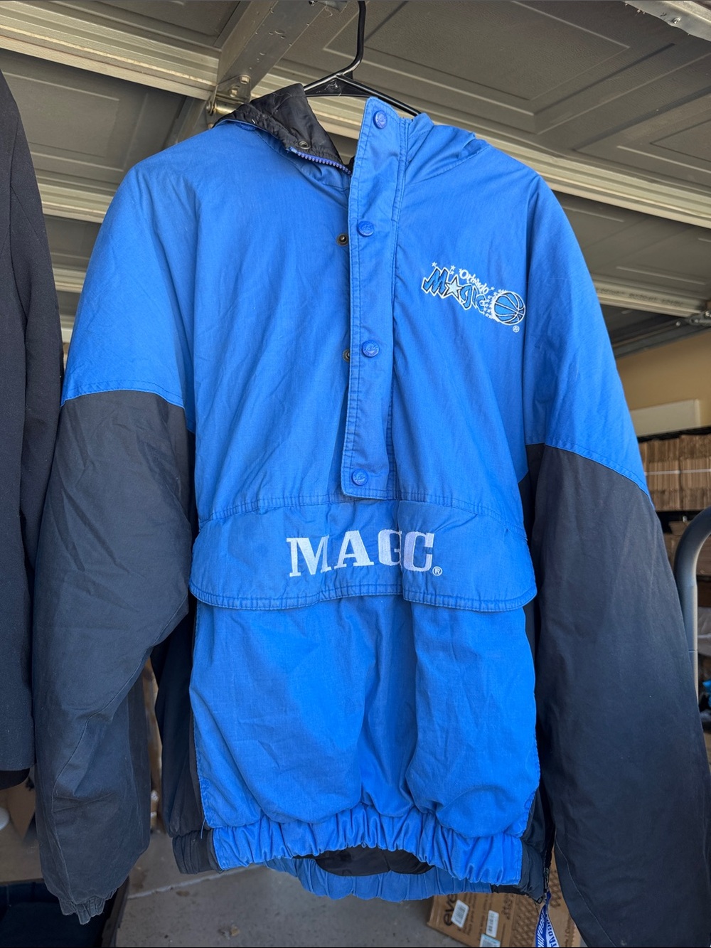 STARTER Orlando Magic Blue and Black Pullover Windbreaker/Heavy coat